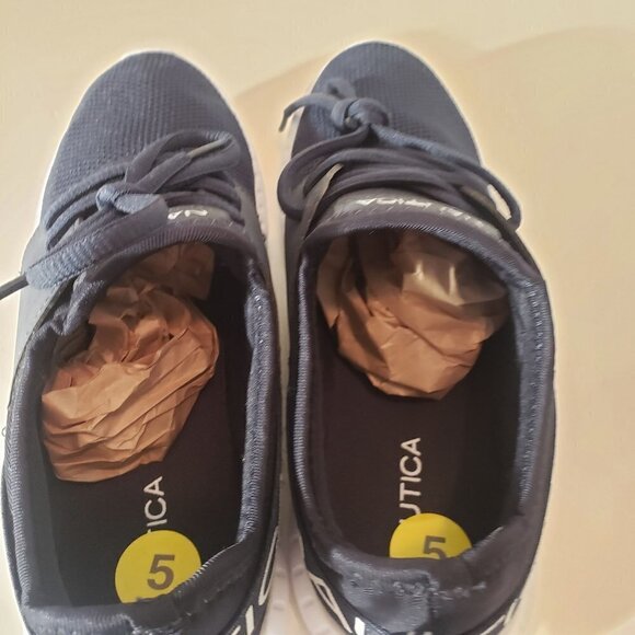 Nautica youth size 5 NWT - Picture 7 of 9